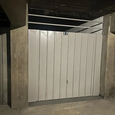 Lejlighed L'escale Gare Chateaucreux Avec Garage *